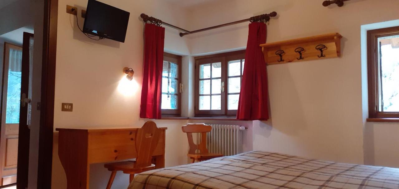 Hotel Cristallo Macugnaga Εξωτερικό φωτογραφία