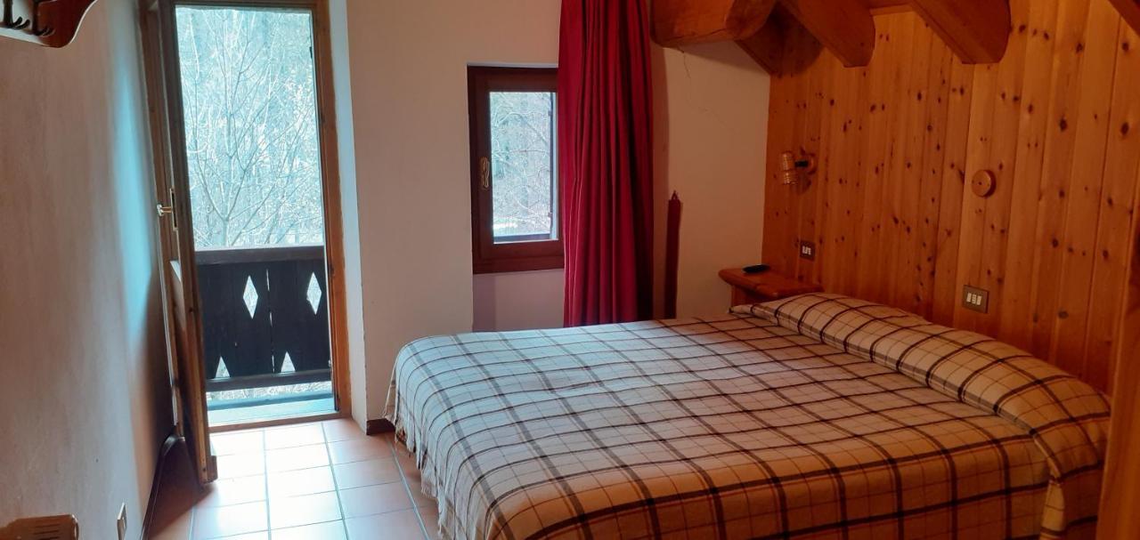 Hotel Cristallo Macugnaga Εξωτερικό φωτογραφία