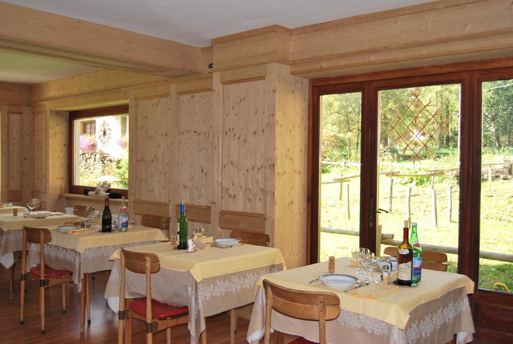 Hotel Cristallo Macugnaga Εξωτερικό φωτογραφία